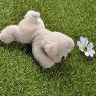 Μεγάλη Αξία 180 βελονιές Relistic Τεχνητή Χλοοτάπητα Vs Real Lawn για εξωραϊσμό